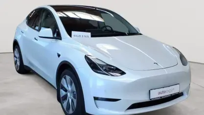 Usata Tesla Model Y 378 kW (514 CV) 2021 Bianco SUV