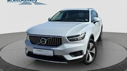 Usata Volvo XC40 Inscription 211 CV (155 kW) 2022 Argento SUV