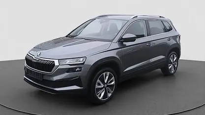 Graphitegrau Gebraucht 2024 Skoda Karoq Selection SUV | 30.540 € (Fairer Preis)