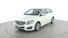 Weiß Gebraucht 2016 Mercedes B180 Urban Van / Kleinbus | 14.390 € (Fairer Preis)