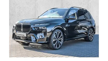 Second-hand BMW X7 M Sport 352 CP (258 kW) 2025 Negru SUV