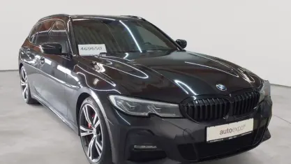 Gebraucht BMW 330 M Sport 286 PS (210 kW) 2021 Saphirschwarz metallic Kombi