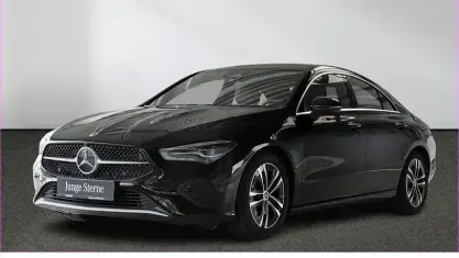 Gebraucht Mercedes CLA200 Advanced 163 PS (119 kW) 2025 Unilack nachtschwarz Coupé