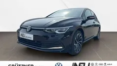 Gebraucht 2024 VW Golf VIII Move Limousine | 27.700 € (Fairer Preis)