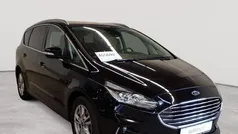 Obsidianschwarz metallic Gebraucht 2020 Ford S-MAX Titanium Van / Kleinbus | 14.790 € (Superpreis)