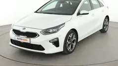 Weiß Gebraucht 2022 Kia Ceed Spirit Limousine | 22.400 € (Fairer Preis)