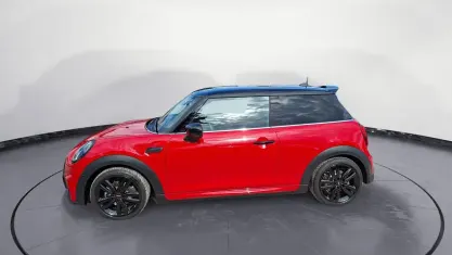 Gebraucht Mini John Cooper Works 136 PS (100 kW) 2023 Rot Kleinwagen