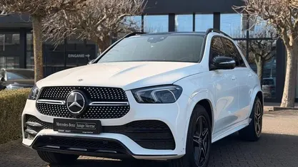 Usata Mercedes GLE300 AMG 272 CV (200 kW) 2022 Bianco SUV
