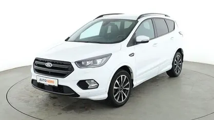 Weiß Gebraucht 2019 Ford Kuga ST-Line SUV | 14.860 € (Fairer Preis)
