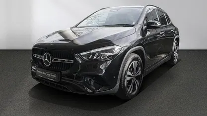 Gebraucht Mercedes GLA220 Progressive 190 PS (139 kW) 2024 SUV
