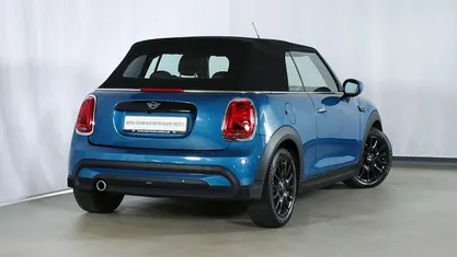 Blau Gebraucht 2021 Mini Cooper Cabriolet Cabrio | 25.280 € (Fairer Preis)