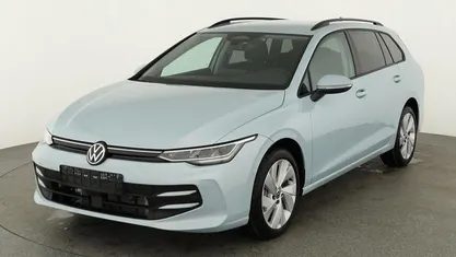 Gebraucht VW Golf VIII Life 150 PS (110 kW) 2026 Kombi