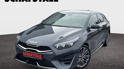 Gebraucht Kia ProCeed GT-Line 140 PS (102 kW) 2025 Grau ((h8g) pentametal met.) Kombi