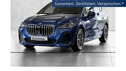 Blau Gebraucht 2022 BMW 225 M Sport Van / Kleinbus | 33.950 € (Fairer Preis)