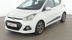 Weiß Gebraucht 2015 Hyundai i10 YES! Kleinwagen | 7.950 € (Fairer Preis)