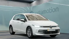 Weiß Gebraucht 2024 VW Golf VIII Life Limousine | 23.370 € (Guter Preis)