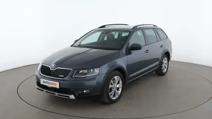 Gebraucht Skoda Octavia Scout 4x4 150 PS (110 kW) 2017 Grau Kombi