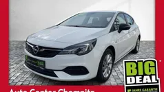 Schnee weiß Gebraucht 2021 Opel Astra Edition Limousine | 14.906 € (Fairer Preis)
