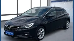 Schwarz met Gebraucht 2016 Opel Astra Innovation Limousine | 12.490 €