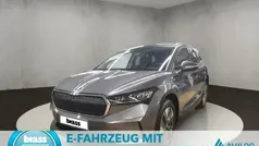 Moonweiß metallic (weiß) Gebraucht 2024 Skoda Enyaq iV Lounge SUV | 53.770 € (Guter Preis)
