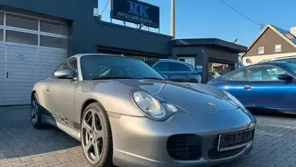 Usata Porsche 996 320 CV (235 kW) 2003 Grigio Coupé