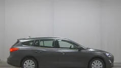 Gebraucht 2022 Ford Focus Cool & Connect Kombi | 10.280 € (Guter Preis)