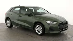 Distrikt grün metallic Neu 2025 Audi A3 Sportback Limousine | 32.045 € (Superpreis)