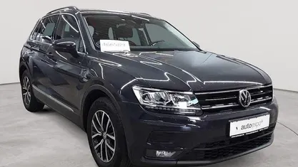 Gebraucht VW Tiguan Comfortline 150 PS (110 kW) 2020 Uranograu SUV