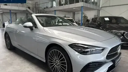 Gebraucht Mercedes CLE450 Premium 381 PS (280 kW) 2024 Silber Cabrio