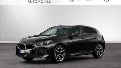 Neu BMW 118 M Sport 150 PS (110 kW) 2026 Black sapphire metallic Kleinwagen