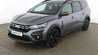 Gebraucht Dacia Jogger Extreme 141 PS (103 kW) 2025 Grau Van / Kleinbus