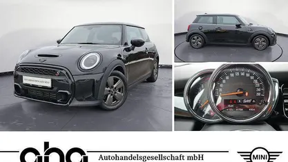 Schwarz Gebraucht 2022 Mini Cooper S Essential Kleinwagen | 23.830 € (Fairer Preis)