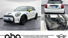Weiß Gebraucht 2023 Mini Cooper SE Kleinwagen | 19.860 € (Fairer Preis)