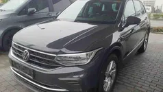 Grau Gebraucht 2022 VW Tiguan SUV | 28.990 € (Guter Preis)