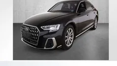 Mythosschwarz metallic Gebraucht 2024 Audi A8 Ambiente Limousine | 73.890 € (Guter Preis)