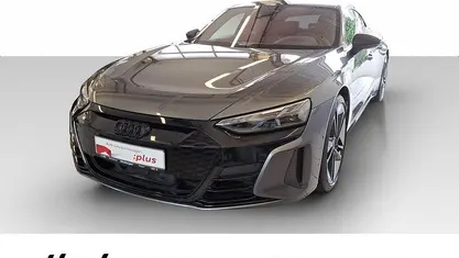 Daytonagrau perleffekt Gebraucht 2021 Audi e-tron GT quattro Ambiente Limousine | 58.950 € (Guter Preis)