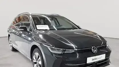 Gebraucht VW Golf VIII Goal 150 PS (110 kW) 2025 Uranograu Kombi