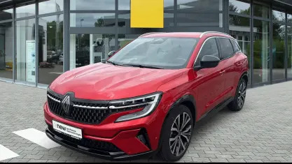 Gebraucht Renault Austral Iconic 200 PS (147 kW) 2024 Dezirrot (rot) SUV