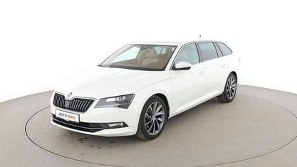 Używany Skoda Superb LAURIN & KLEMENT 150 KM (110 kW) 2019 Biały Kombi