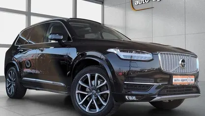 Gebraucht Volvo XC90 Inscription 235 PS (172 kW) 2018 Onyx black metallic SUV