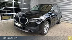Schwarz uni Gebraucht 2022 BMW X1 Advantage SUV | 26.990 € (Fairer Preis)