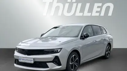 Gebraucht Opel Astra 131 PS (96 kW) 2024 Silber Kleinwagen