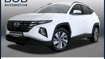 Gebraucht Hyundai Tucson Select 150 PS (110 kW) 2021 Weiß SUV