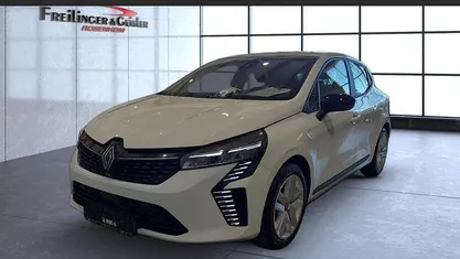 Gebraucht 2024 Renault Clio V Evolution Limousine | 16.900 € (Fairer Preis)