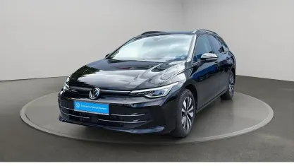 Gebraucht VW Golf VIII Goal 150 PS (110 kW) 2025 Grenadillschwarz metallic Kleinwagen