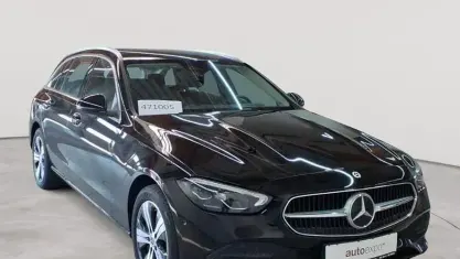 Gebraucht Mercedes C300e 204 PS (150 kW) 2023 Schwarz Limousine