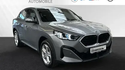 Gebraucht BMW X2 Efficient Dynamics 163 PS (119 kW) 2025 Skyscraper grau metallic SUV
