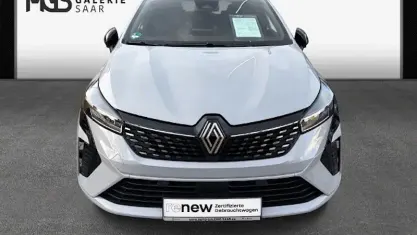 Brugt Renault Clio V Techno 143 HK (105 kW) 2024 Grå Sedan