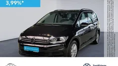 Deep black perleffekt Gebraucht 2024 VW Touran Comfortline Van / Kleinbus | 32.960 € (Fairer Preis)