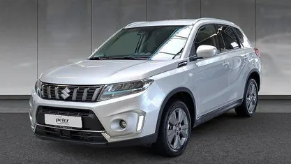 Silber Gebraucht 2024 Suzuki Vitara Comfort SUV | 18.840 € (Fairer Preis)